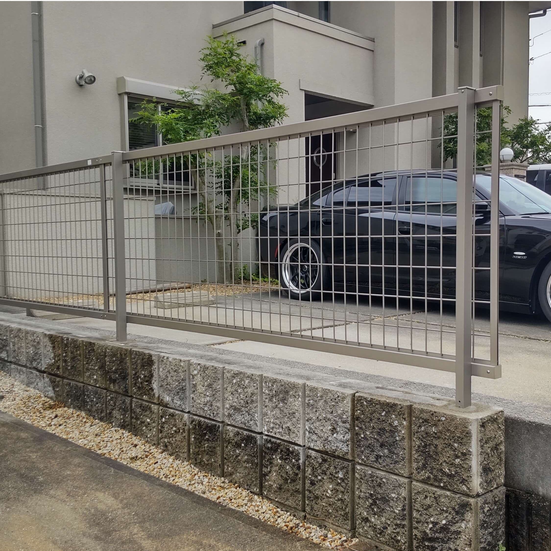 フェンス新設・取替え いなべ市 | いなべ市でエクステリア工事ならイズ美