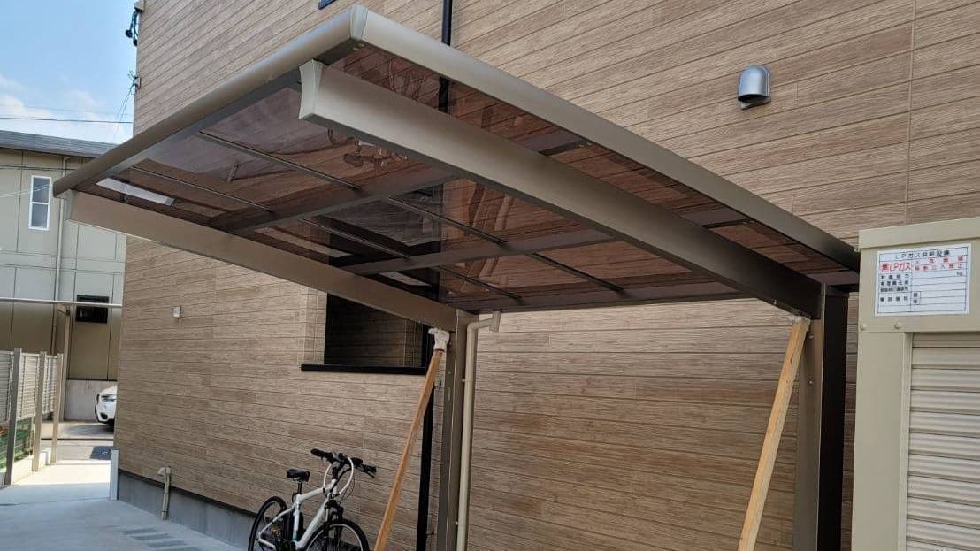 サイクルポート新設 いなべ市 | いなべ市でエクステリア工事ならイズ美