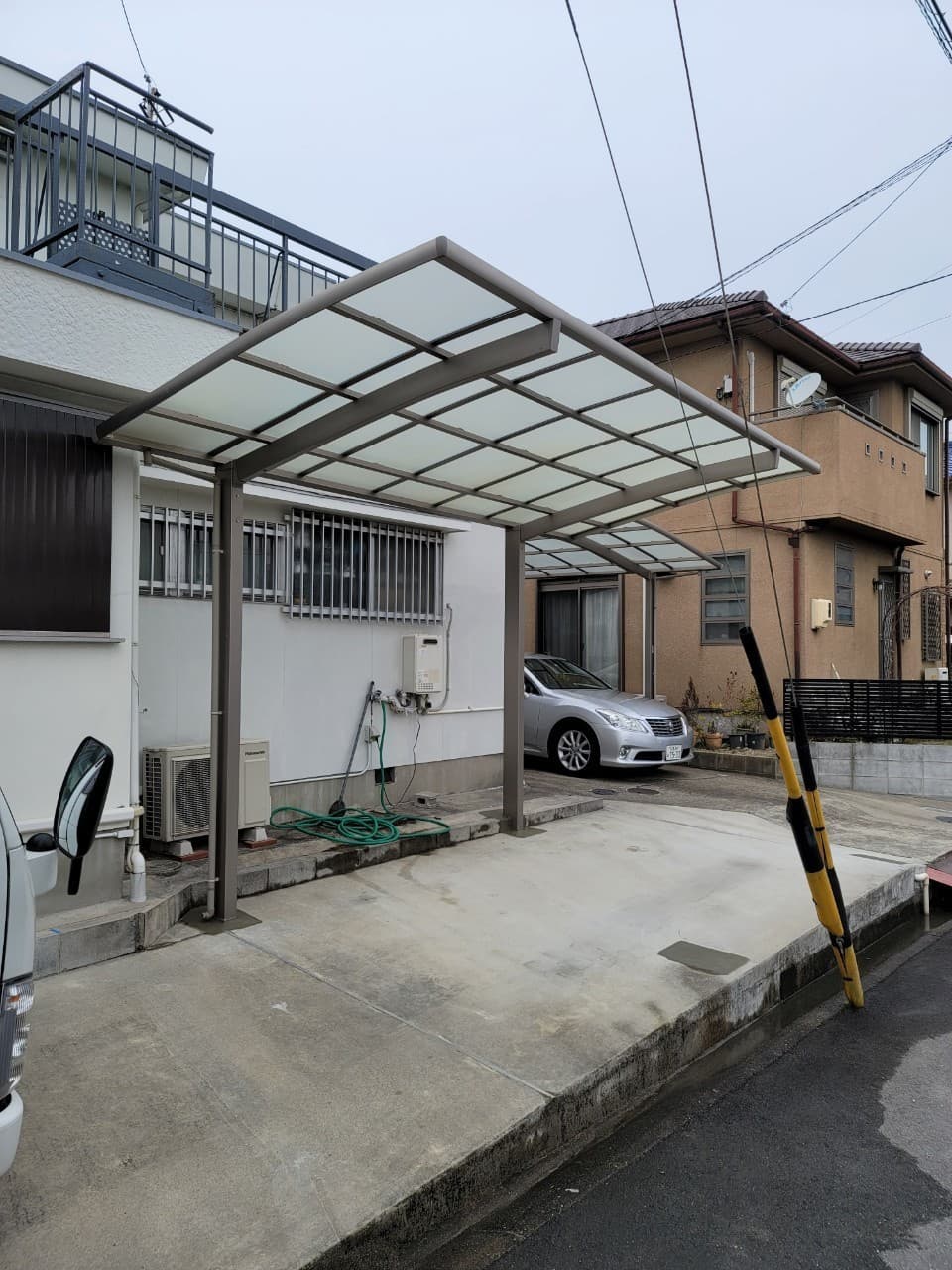 カーポート設置 | いなべ市のエクステリア工事ならイズ美